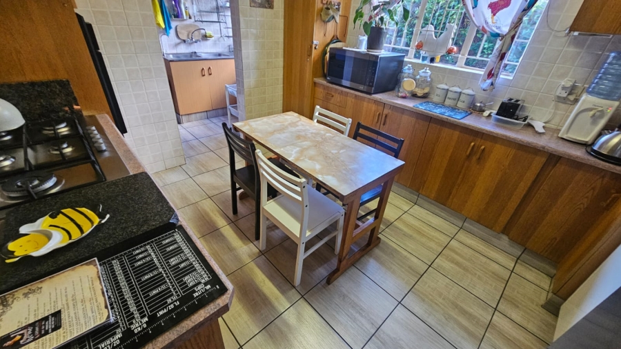 4 Bedroom Property for Sale in Geelhoutpark North West